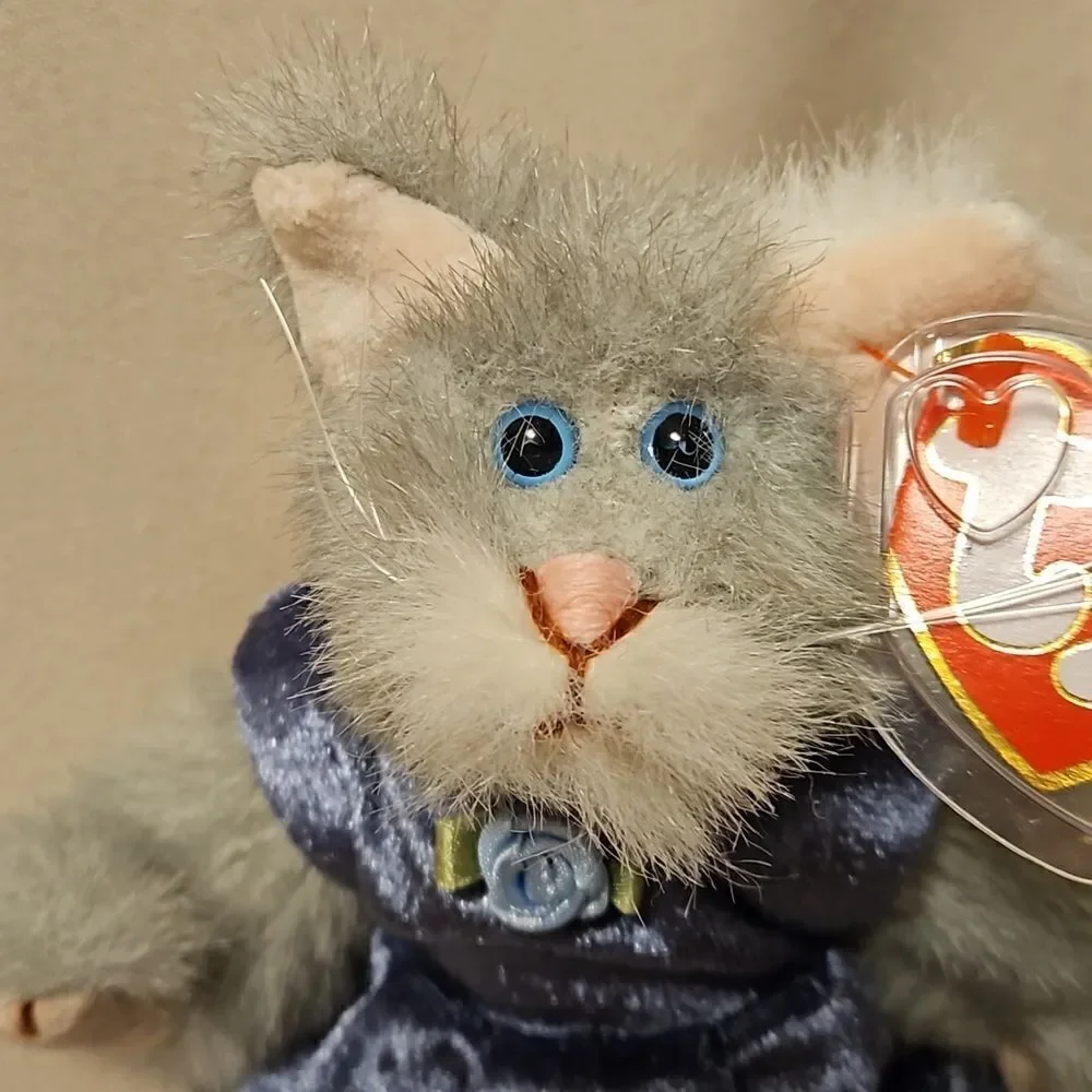 Attic treasure beanie baby, with tag 3rd edition. Whiskers